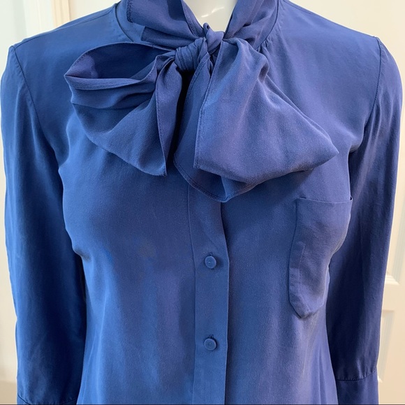 Aritzia Talula Babaton Blue Silk Blouse - Picture 3 of 12